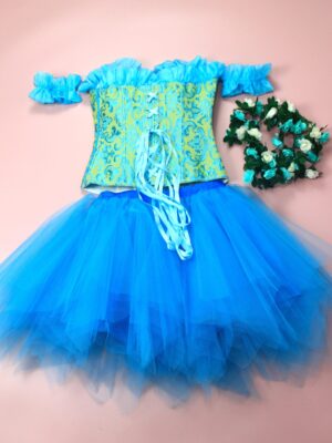 costume set alternate view