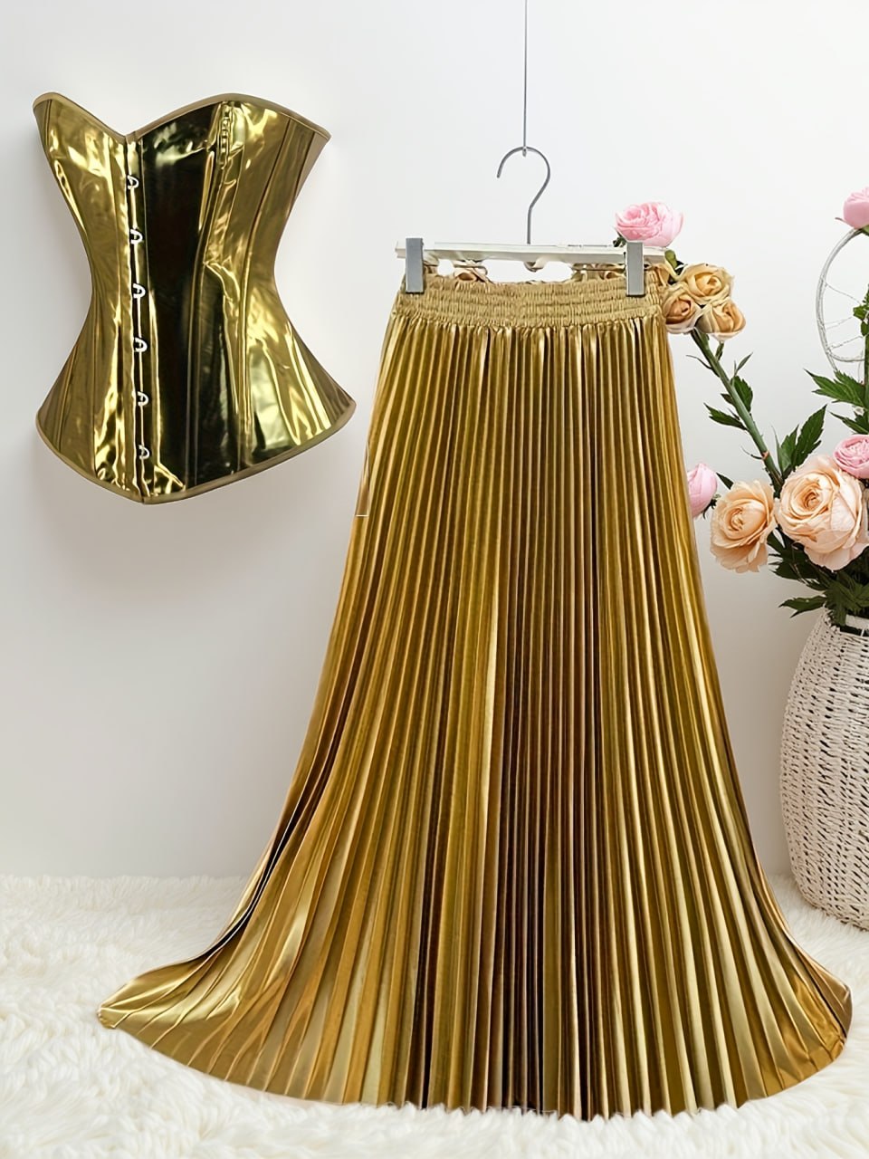 2513+6623 gold corset and pleated skirt set image 6 2513+6623 gold corset and pleated skirt set image 6